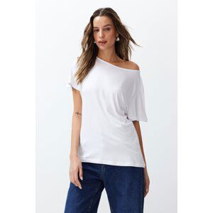 Trendyol White Viscose Relaxed Boat Neck Low Sleeve Knitted T-Shirt