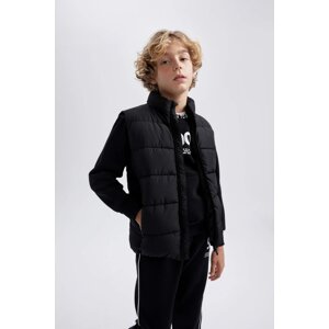 DEFACTO Boy Waterproof Half Turtleneck Vest