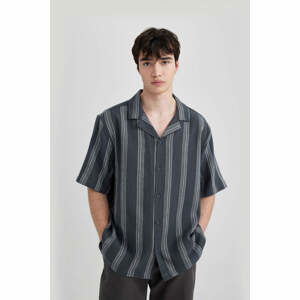 DEFACTO Relax Fit Striped Short Sleeve Shirt