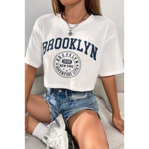 MODAGEN Women's Oversize Crop T-shirt White Brooklyn Printed