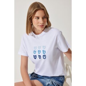 Happiness İstanbul Women's White Heart Embroidered Cotton T-Shirt