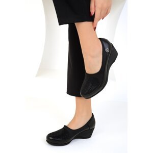 Soho Women's Black Wedge Heels 18917
