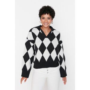 Trendyol Black Wide Fit Měkký texturovaný vzorovaný pletený svetr