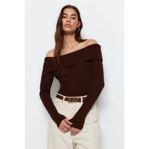 Trendyol Brown Super Crop Carmen Collar Pletený svetr