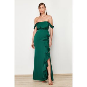 Trendyol smaragdově zelené saténové dlouhé večerní šaty s volány