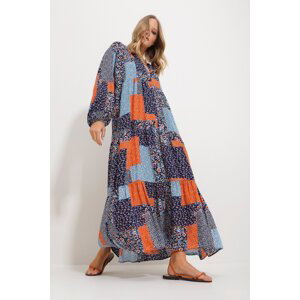 Trend Alaçatı Stili Dámské šaty s velkým límcem, modro-oranžové, s šálovým vzorem, maxi délka