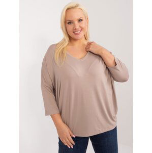 Tmavě béžová plus size viskózová halenka