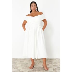 Trendyol Curve White Crepe Woven Plus Size Dress