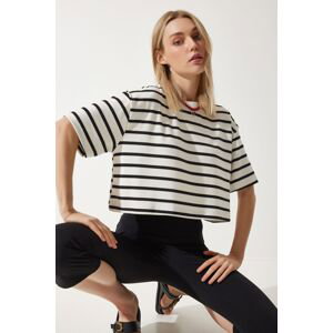 Happiness İstanbul Women's White Black Striped Oversize Crop Knitted T-Shirt