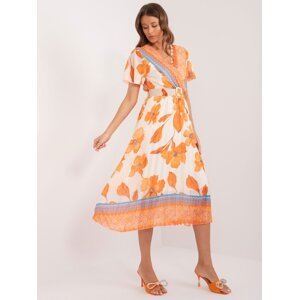 Oranžovo-béžové vzorované šaty s páskem