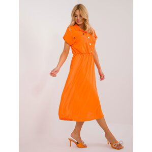 Oranžové šaty s krátkým rukávem