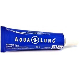 Aqualung cement for wetsuit