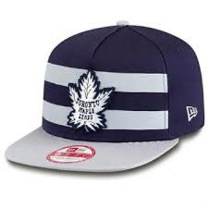 Toronto Maple Leafs čepice flat kšiltovka Double Stripe Snapback New Era 17073